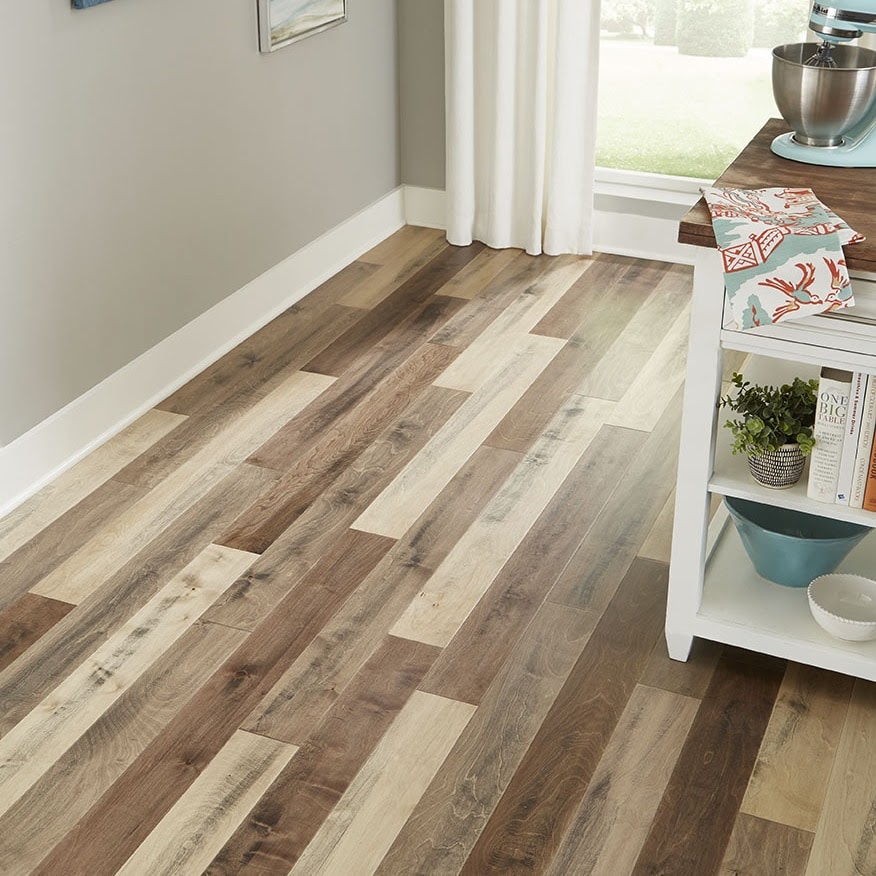 Engineered Hardwood vs Laminate Flooring Guide]