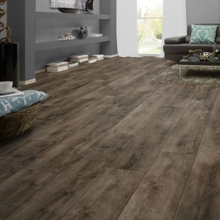 Lamton Laminate - 12mm AC5 Water Resistant - Defiant Collection